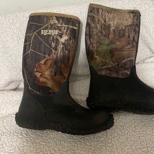 Youth size 3 camo boots